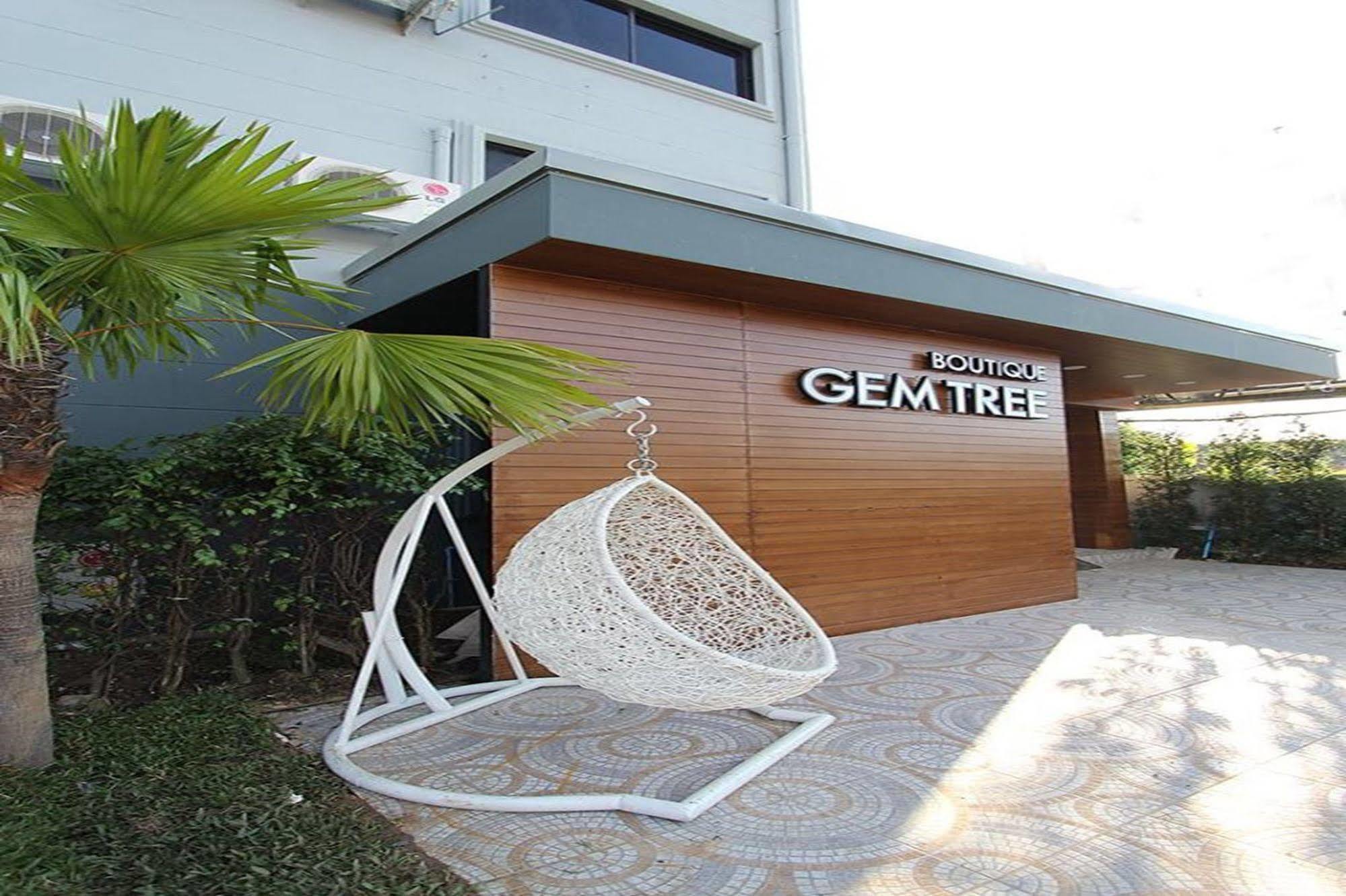 Airbest Gemtree Lampang Hotel Exteriör bild