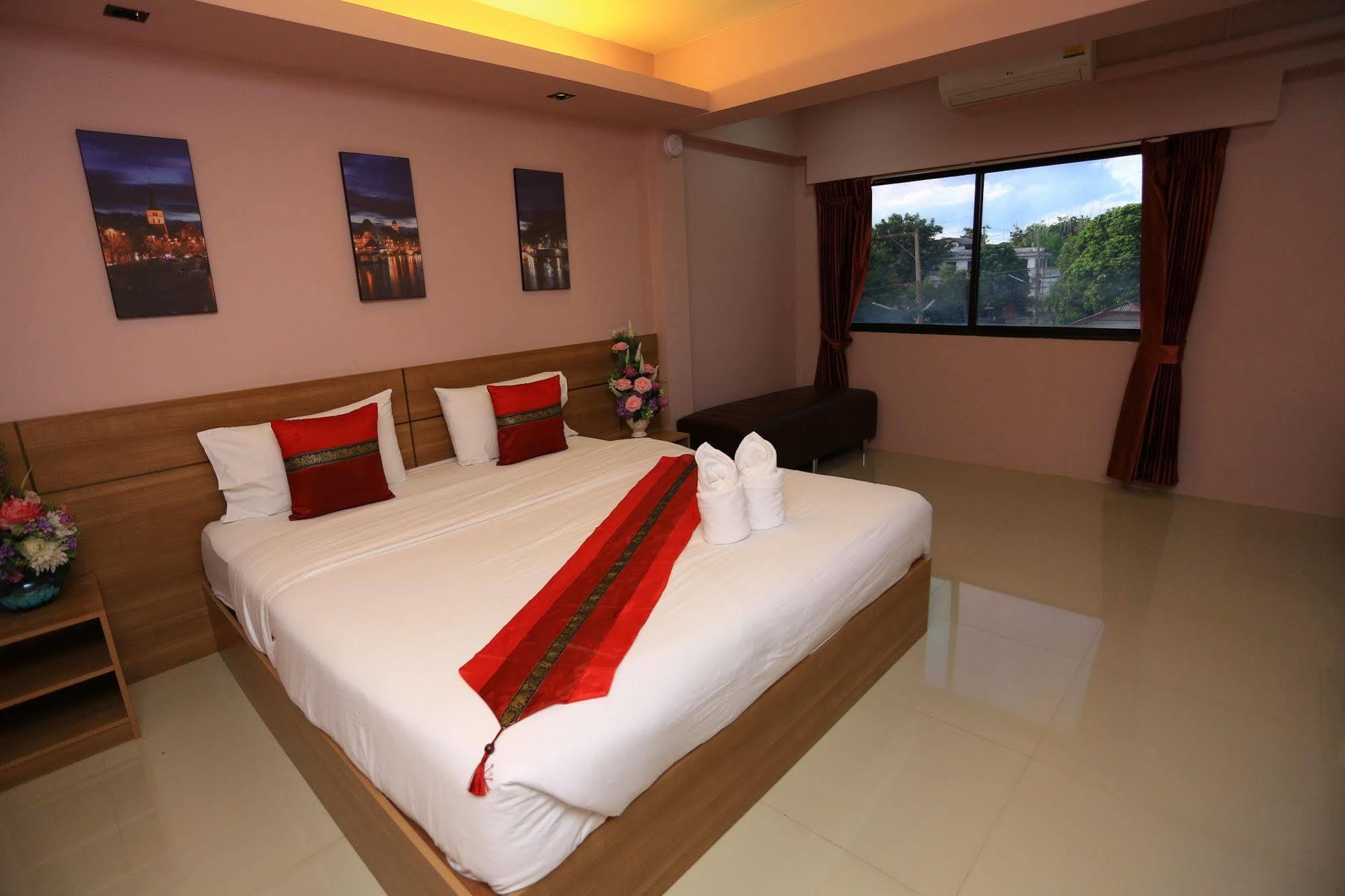 Airbest Gemtree Lampang Hotel Exteriör bild